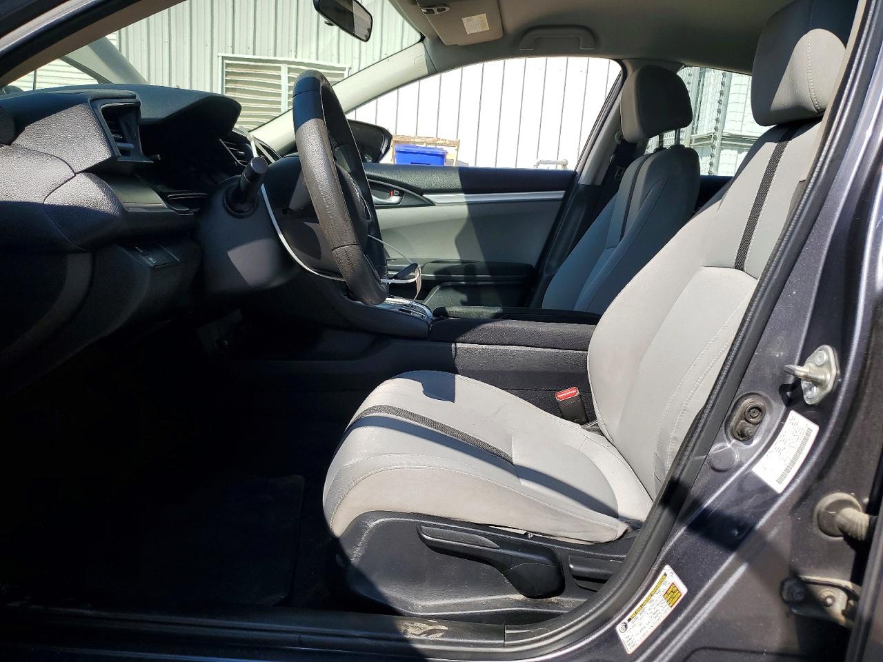 2016 HONDA CIVIC LX photo 13