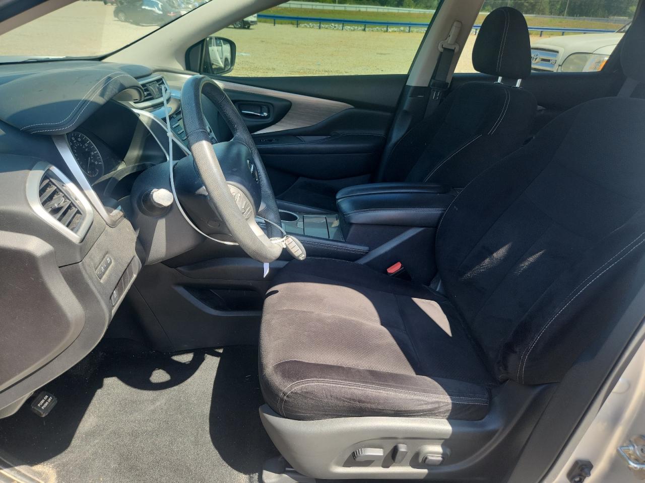 2017 NISSAN MURANO SV photo 7