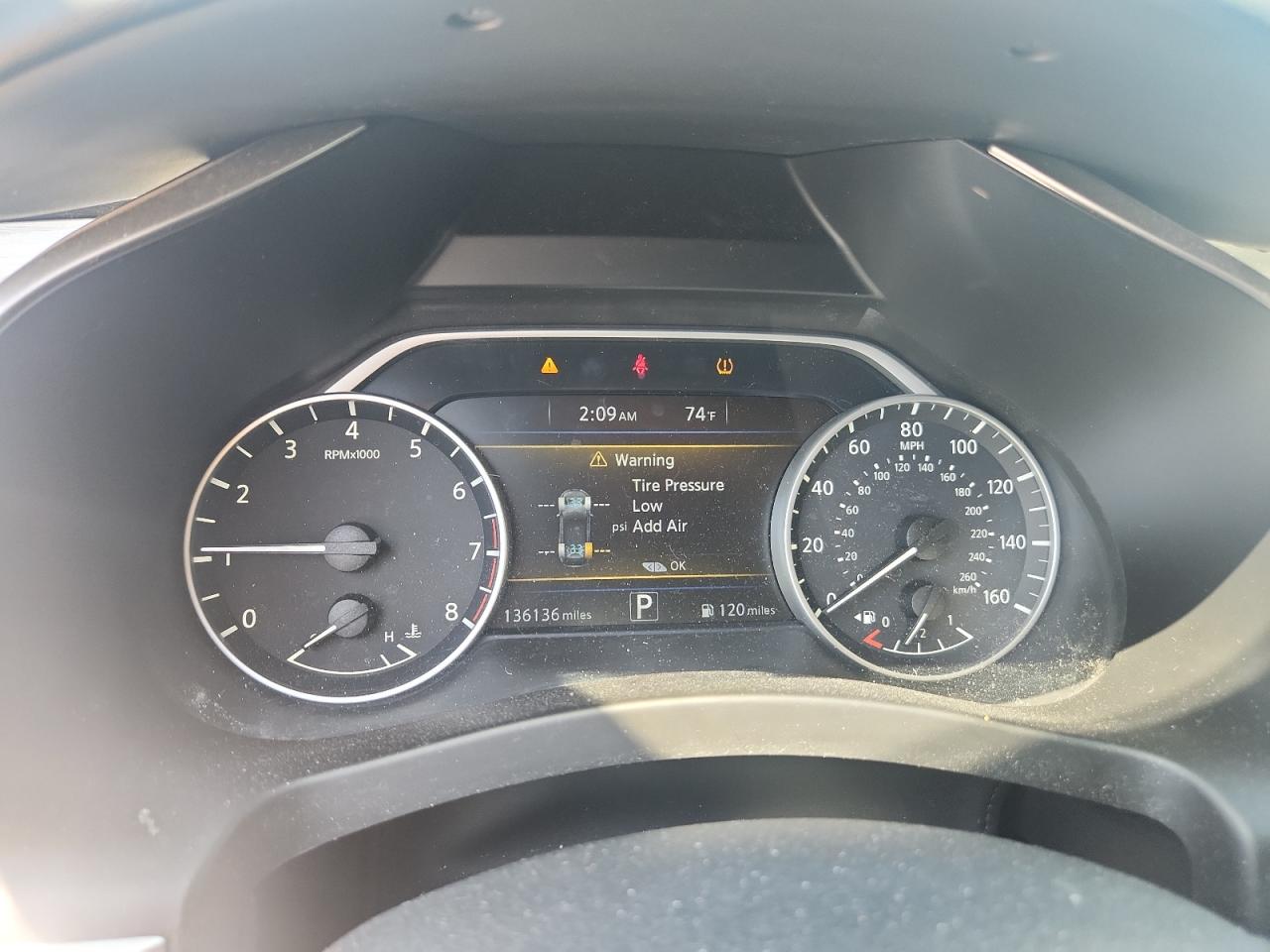 2017 NISSAN MURANO SV photo 9