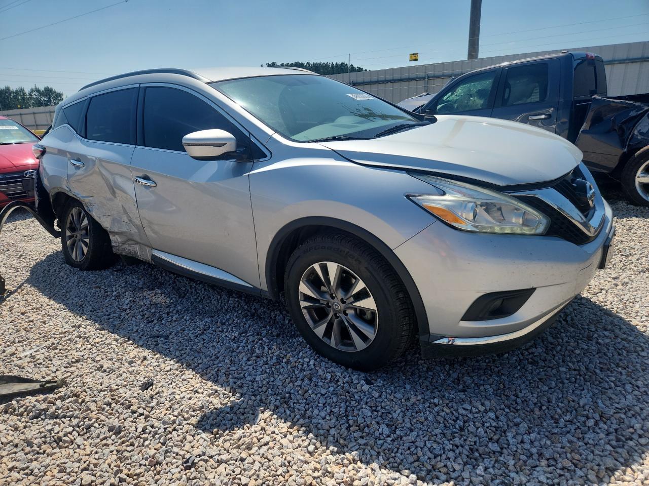 2017 NISSAN MURANO SV photo 4