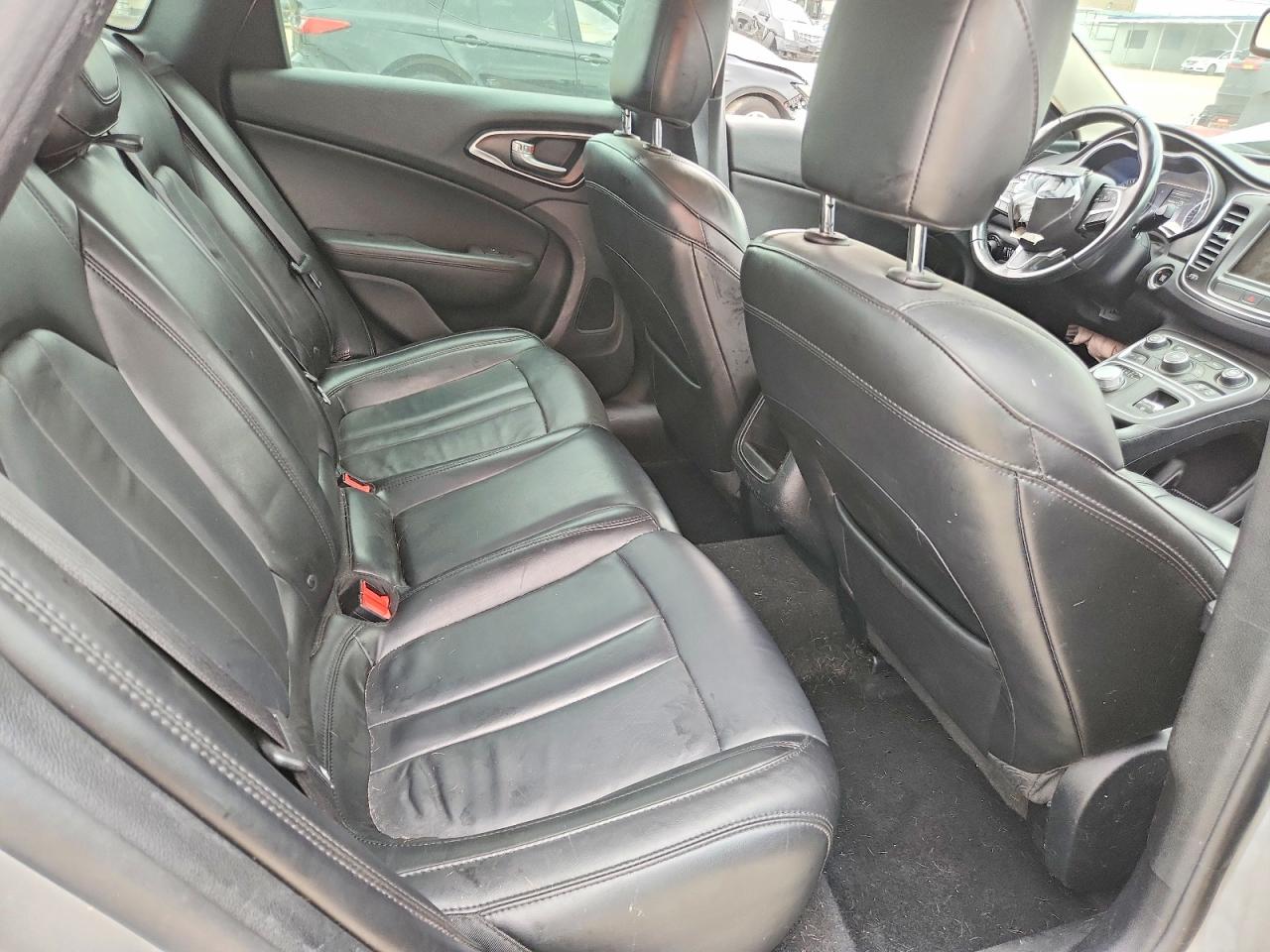 2016 CHRYSLER 200 LIMITED photo 28