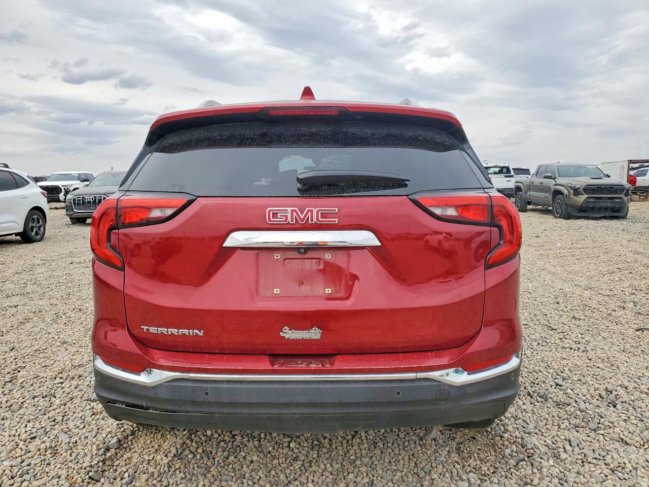 2019 GMC TERRAIN SLT photo 11