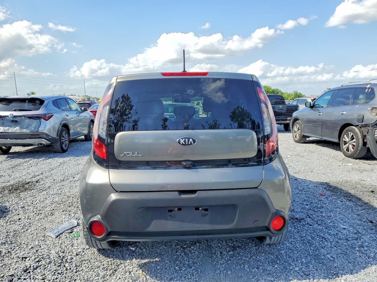 2015 KIA SOUL BASE photo 16