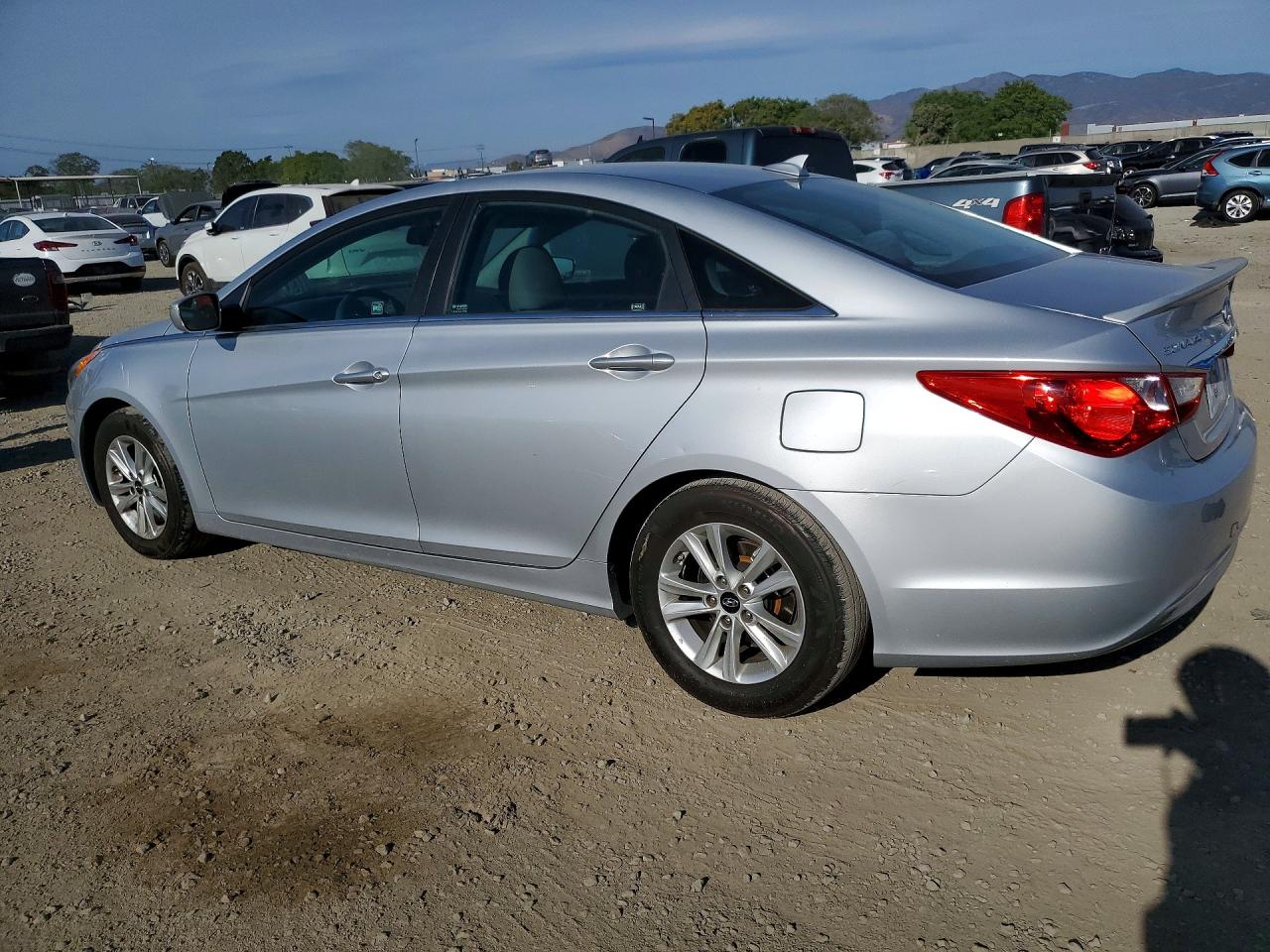 2013 HYUNDAI SONATA GLS photo 3