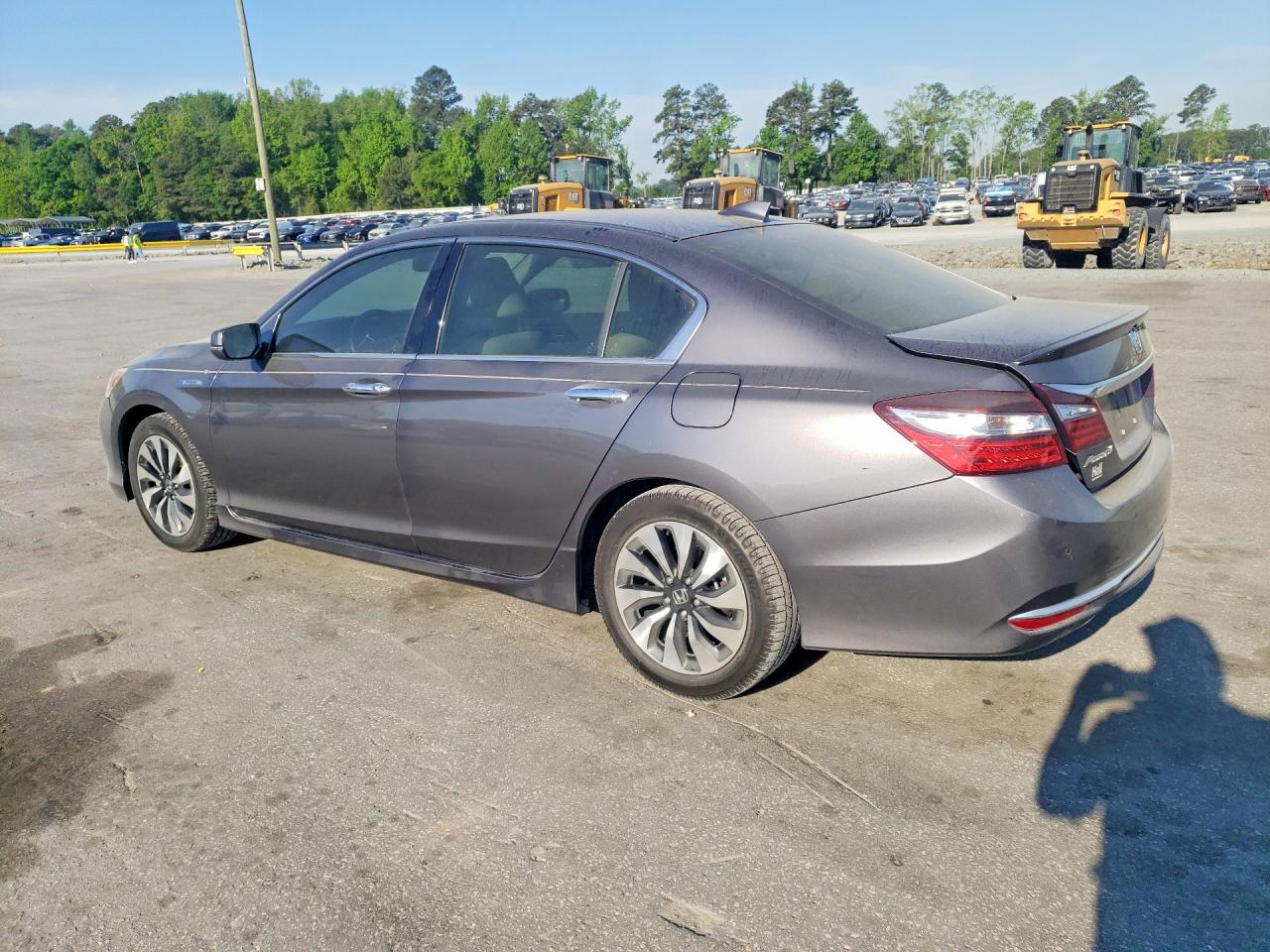 2017 HONDA ACCORD TOURING HYBRID photo 3