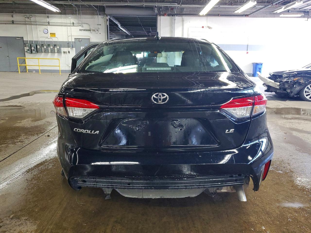 2025 TOYOTA COROLLA LE photo 6