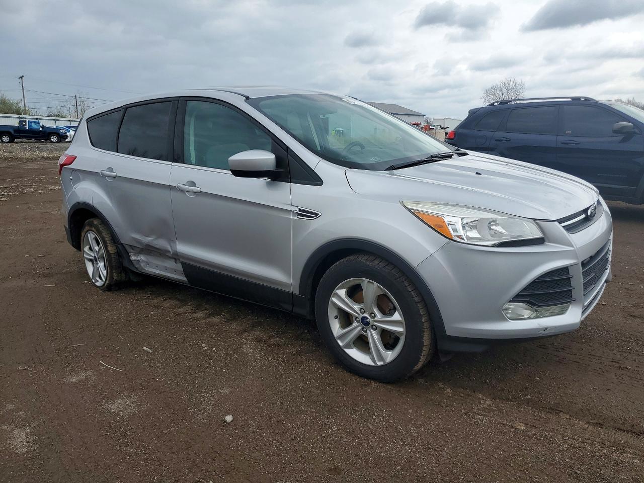 2013 FORD ESCAPE photo 10