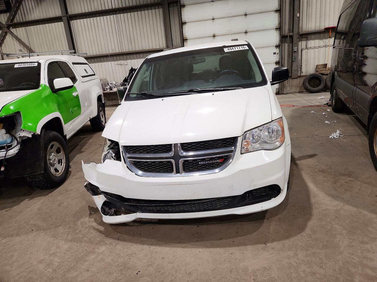 2015 DODGE GRAND CARAVAN SE photo 13