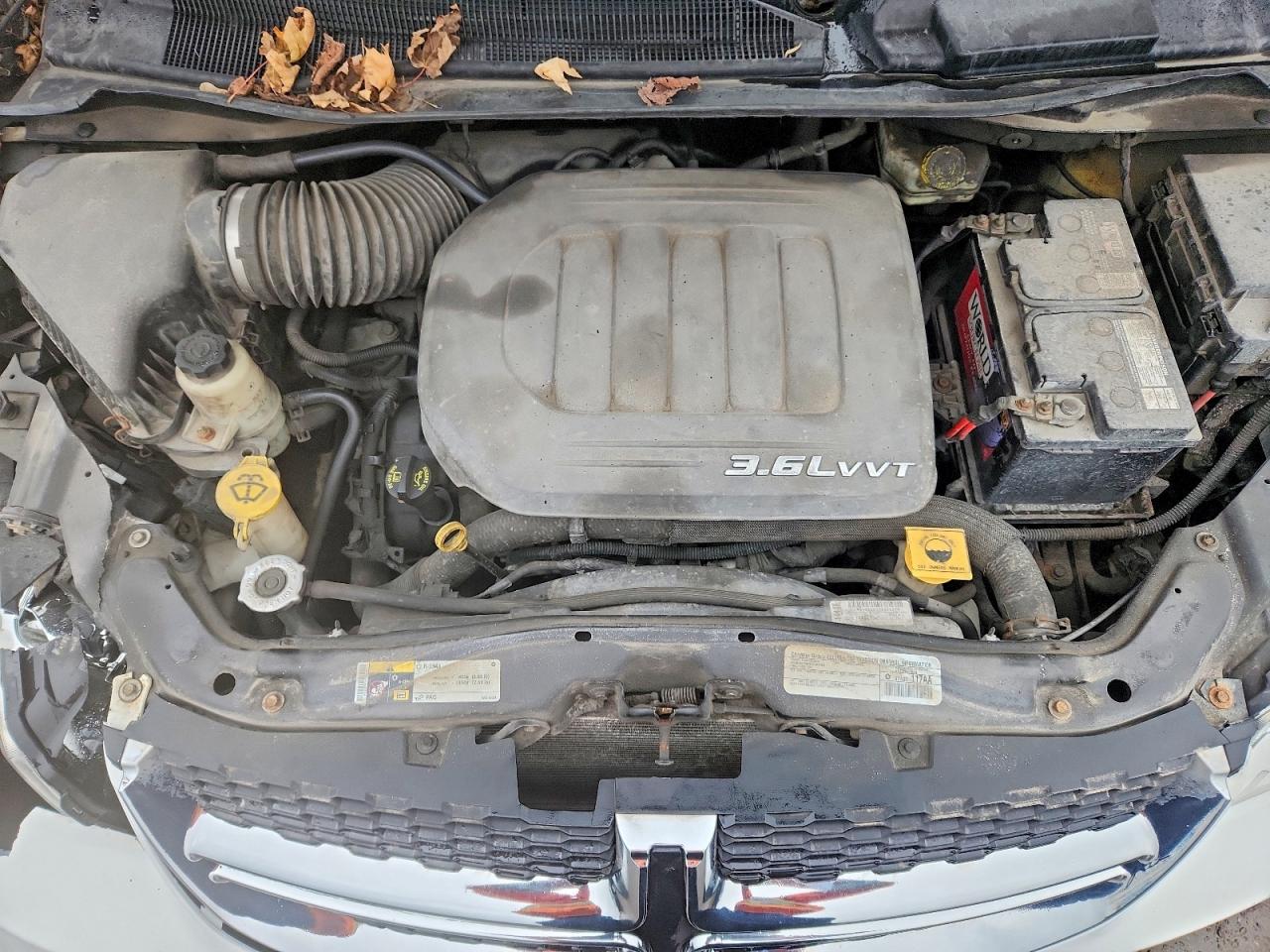 2015 DODGE GRAND CARAVAN SE photo 31