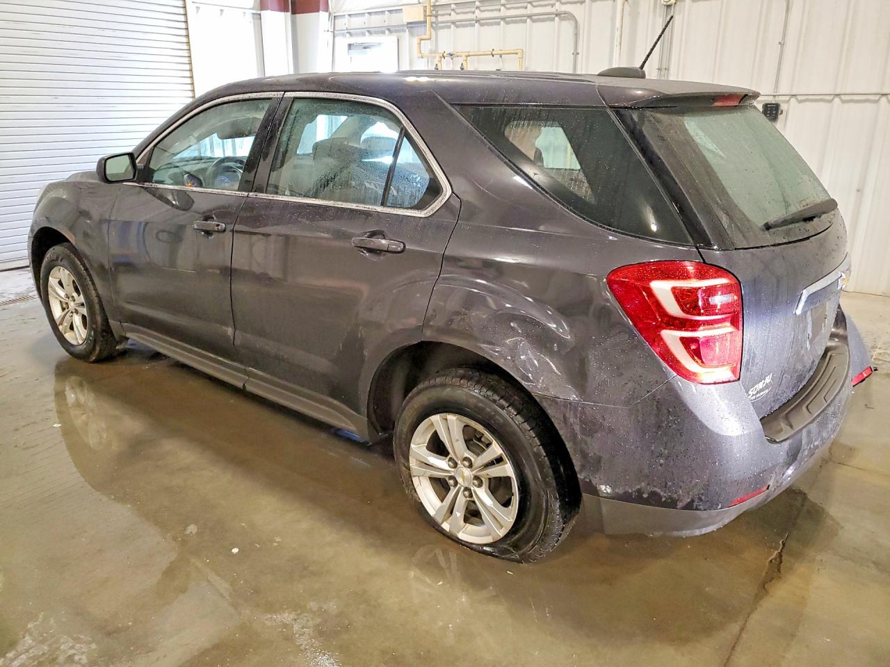 2016 CHEVROLET EQUINOX LS photo 3