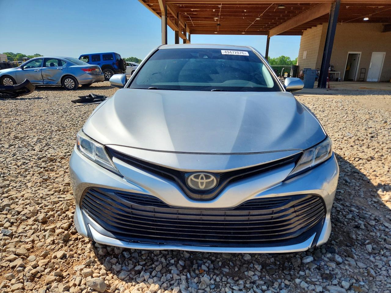 2018 TOYOTA CAMRY LE photo 9