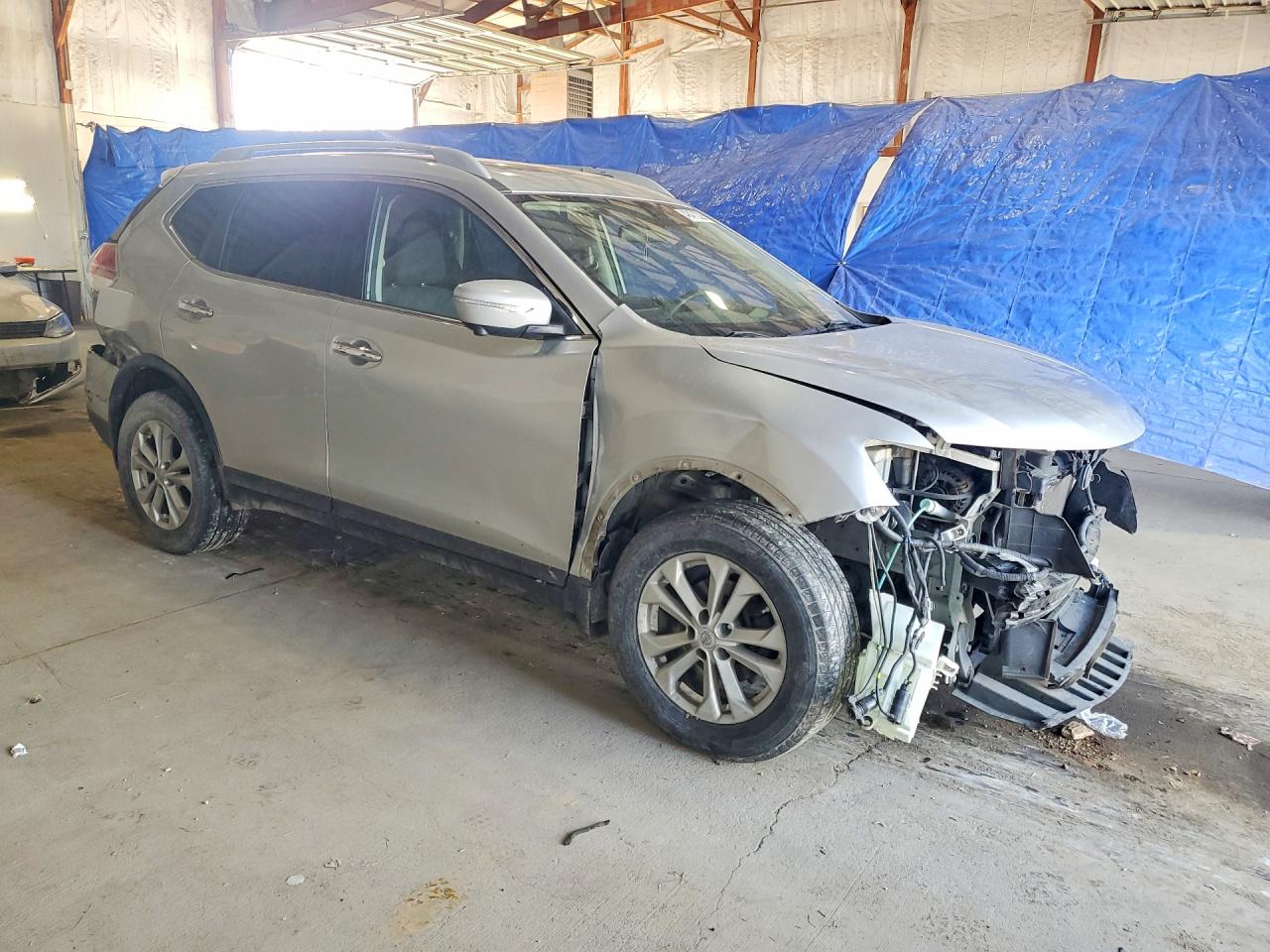 2014 NISSAN ROGUE SV photo 4
