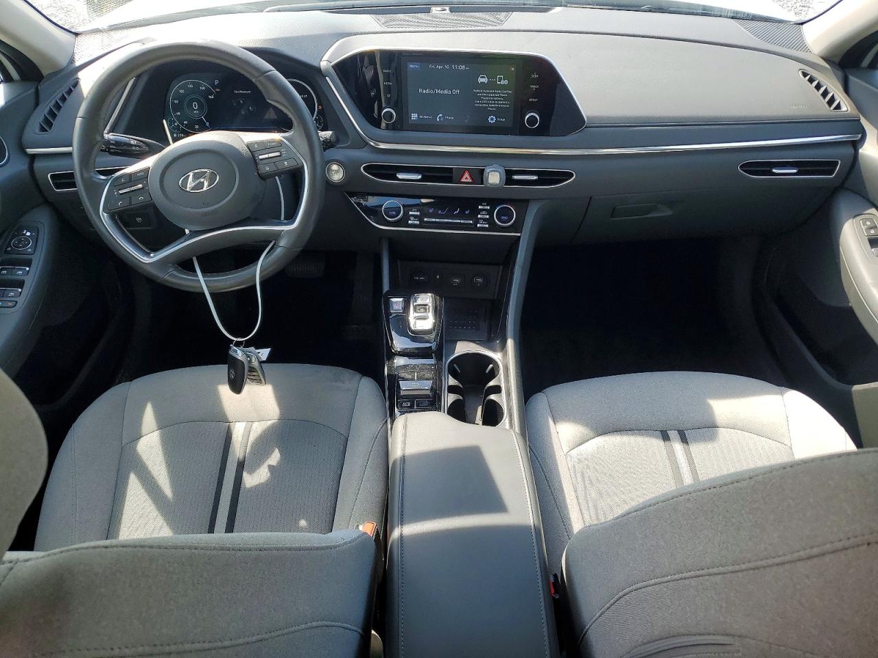 2020 HYUNDAI SONATA SEL photo 22