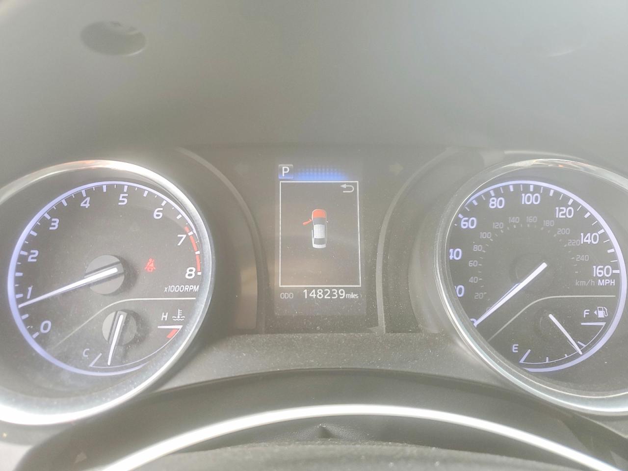 2019 TOYOTA CAMRY SE photo 25