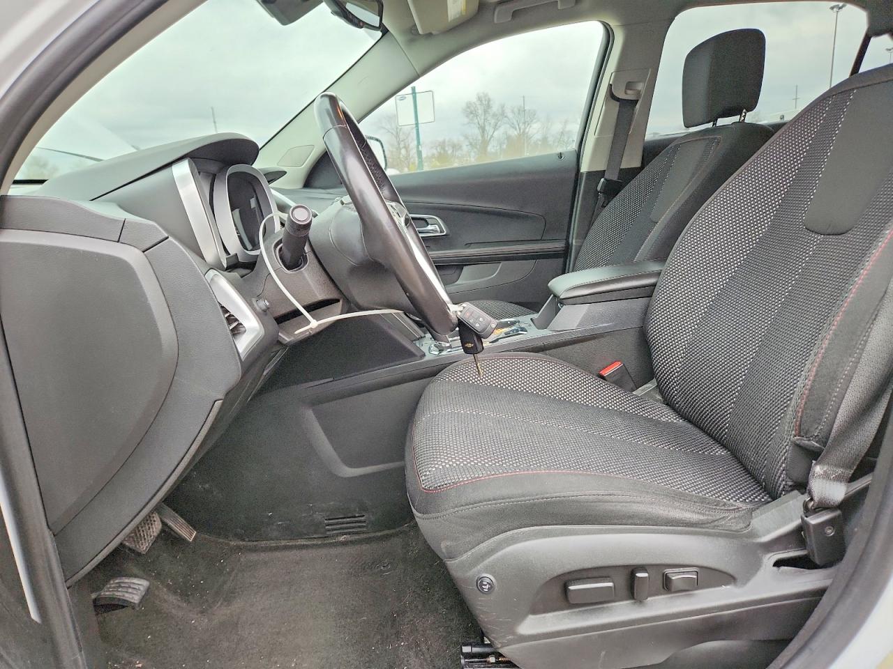 2015 CHEVROLET EQUINOX LT photo 19