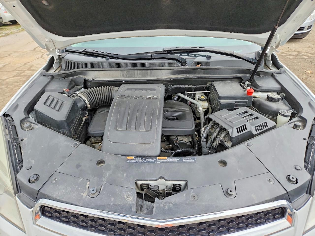 2015 CHEVROLET EQUINOX LT photo 34