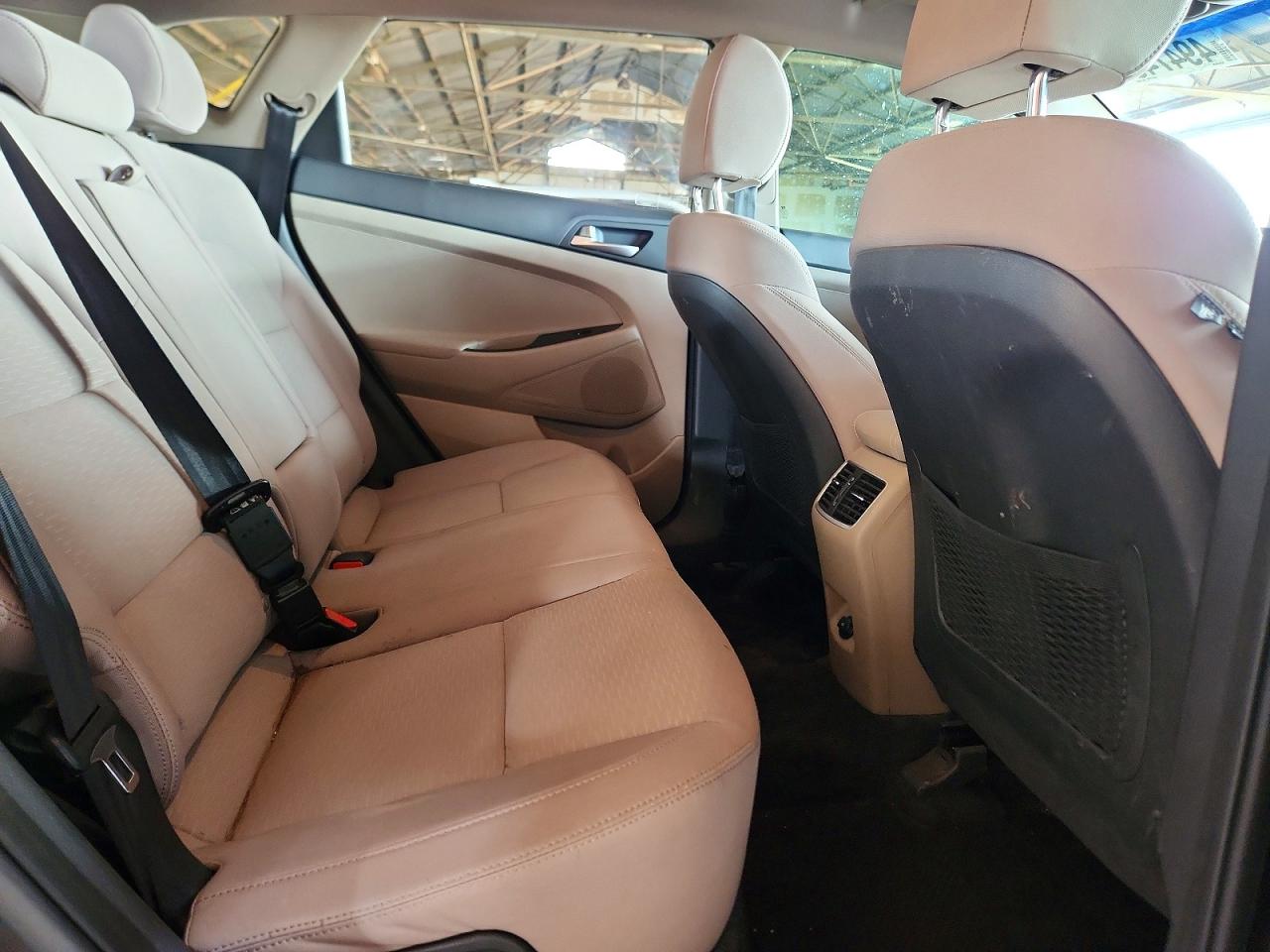 2019 HYUNDAI TUCSON SEL photo 21
