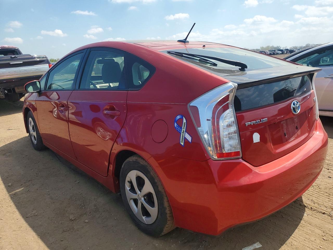 2013 TOYOTA PRIUS THREE photo 3