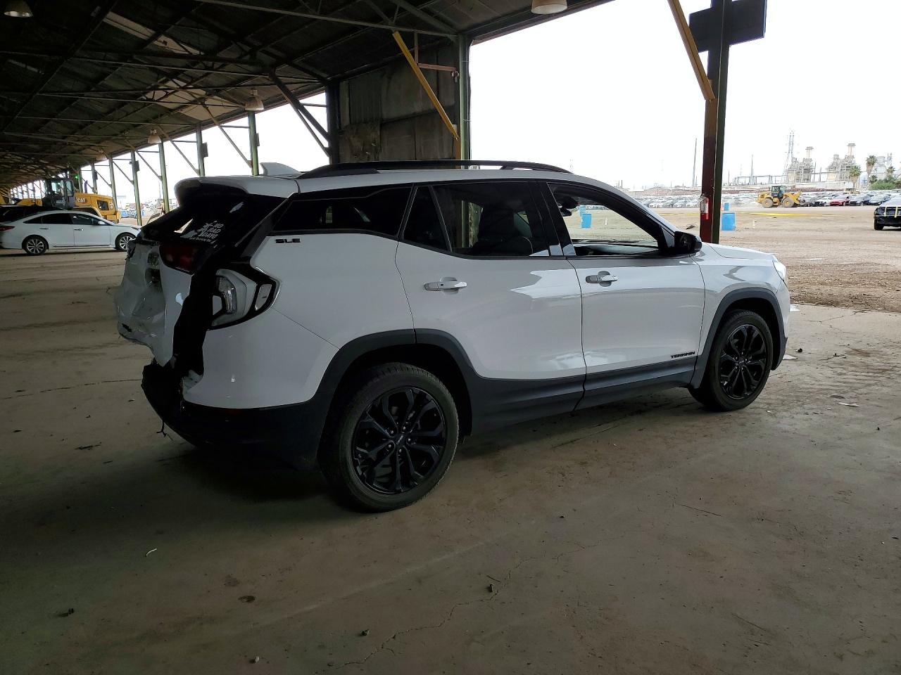 2020 GMC TERRAIN SLE photo 5