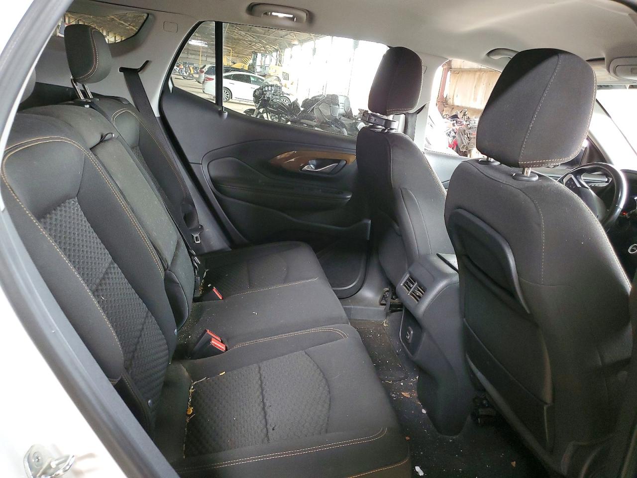 2020 GMC TERRAIN SLE photo 19