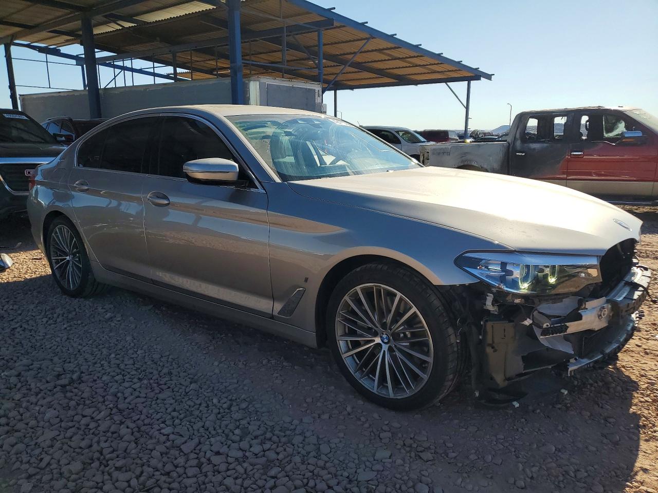 2019 BMW 530E photo 7