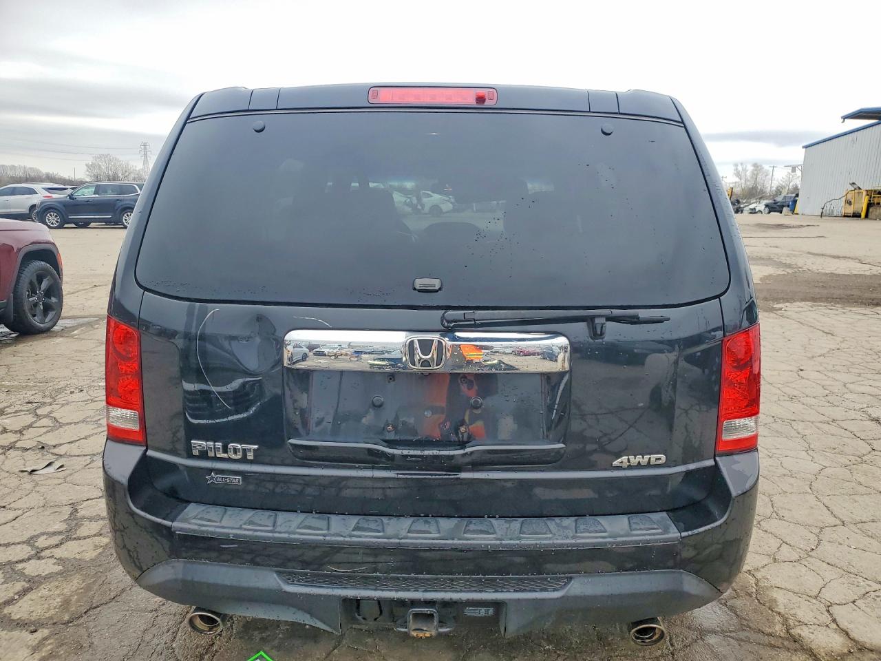 2015 HONDA PILOT EXLN photo 11