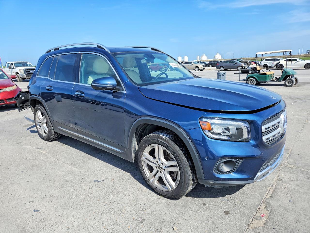 2020 MERCEDES-BENZ GLB 250 photo 4