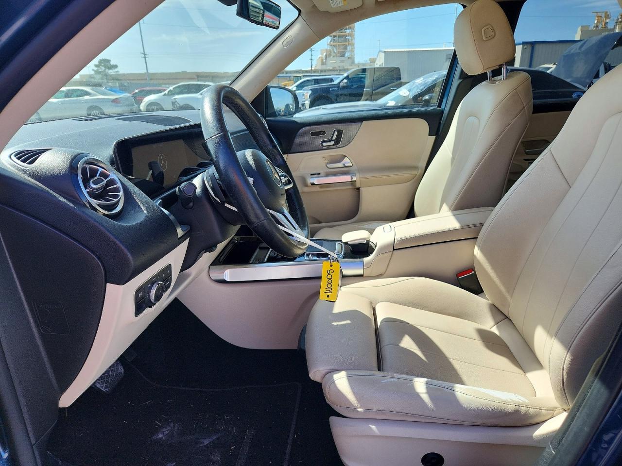 2020 MERCEDES-BENZ GLB 250 photo 7