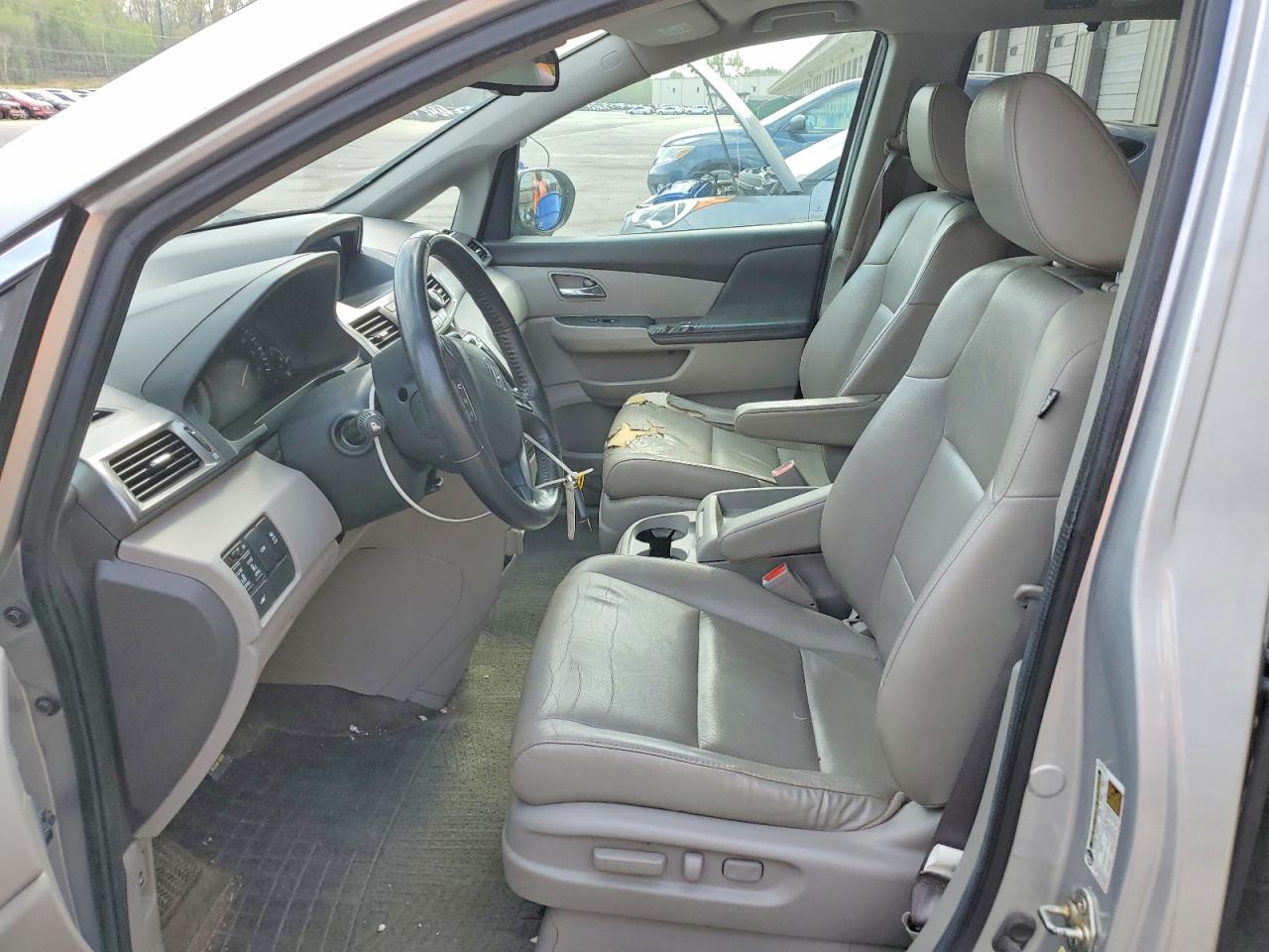 2014 HONDA ODYSSEY EXL photo 19