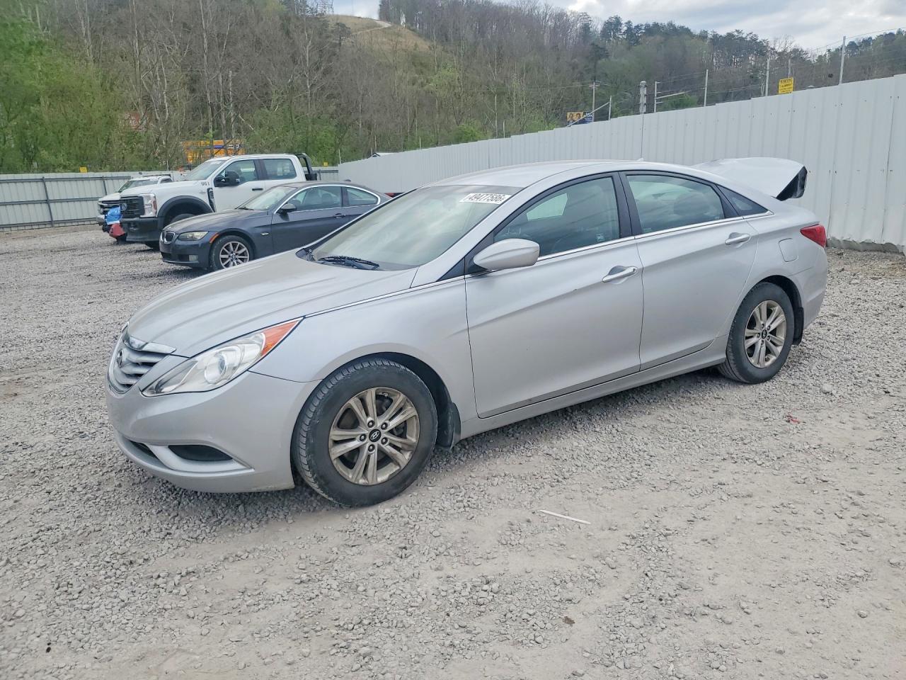 2011 HYUNDAI SONATA