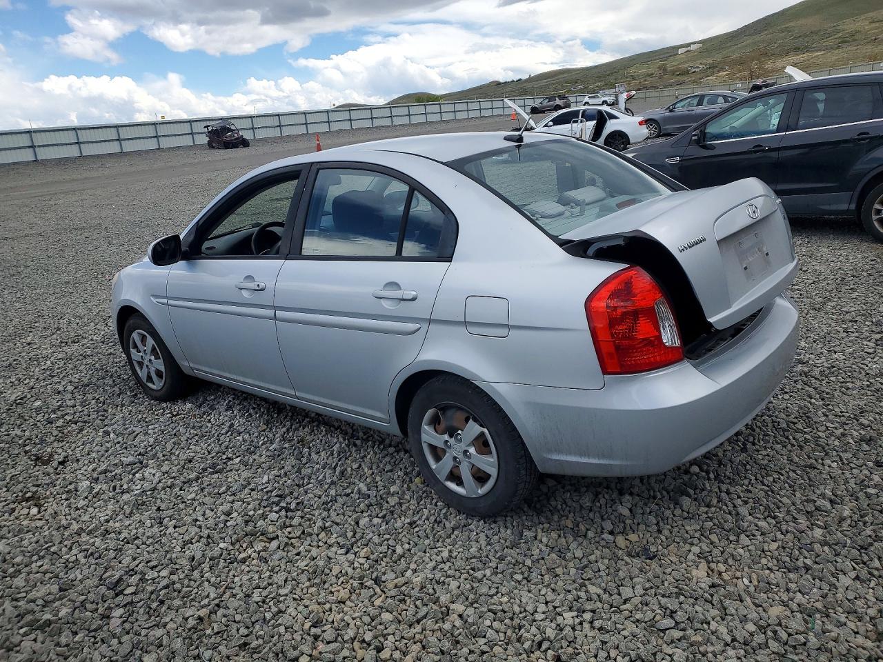 2011 HYUNDAI ACCENT GLS photo 3