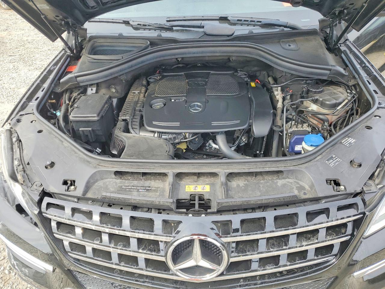 2015 MERCEDES-BENZ ML 350 photo 23