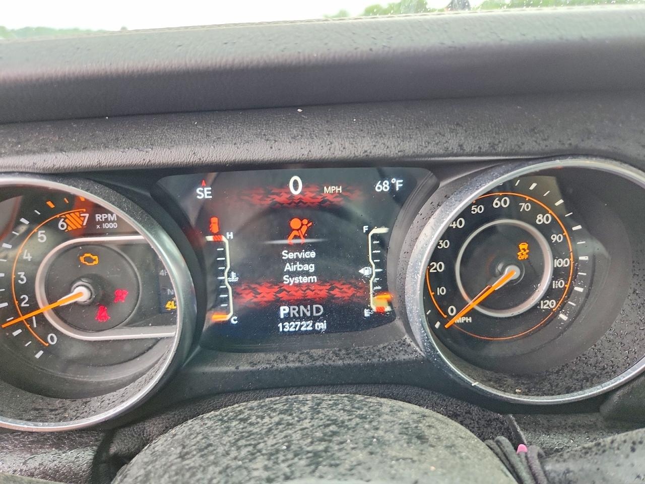 2019 JEEP WRANGLER UNLIMITED SAHARA photo 17