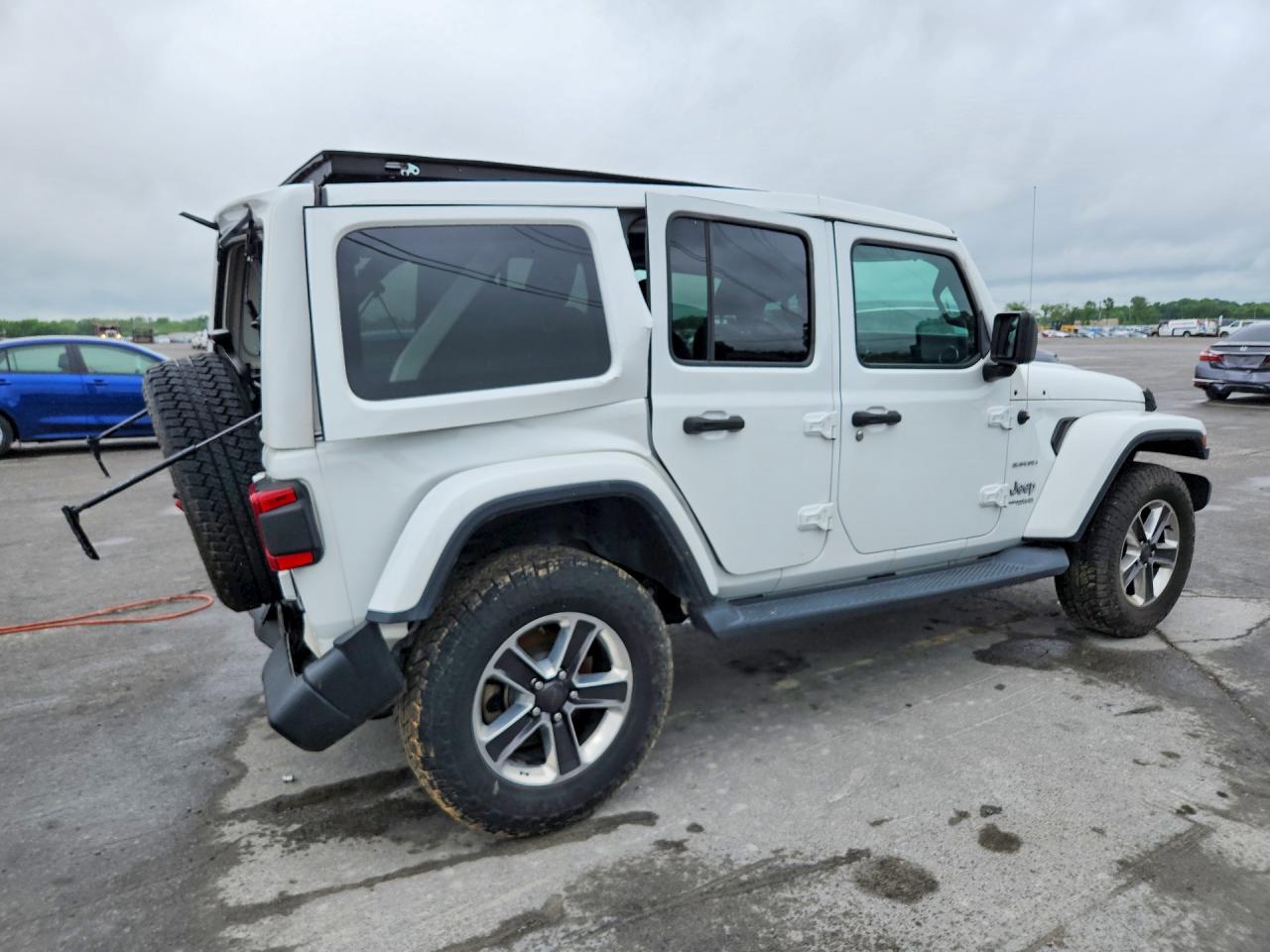 2019 JEEP WRANGLER UNLIMITED SAHARA photo 5