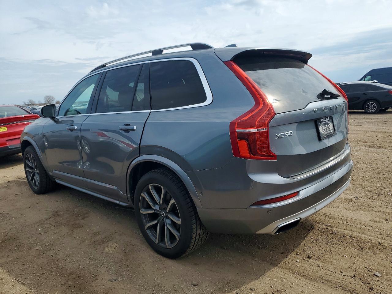 2016 VOLVO XC90 T6 photo 4
