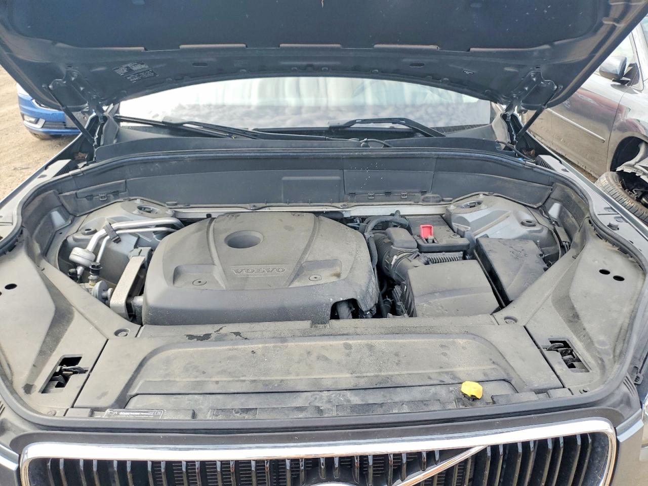 2016 VOLVO XC90 T6 photo 31