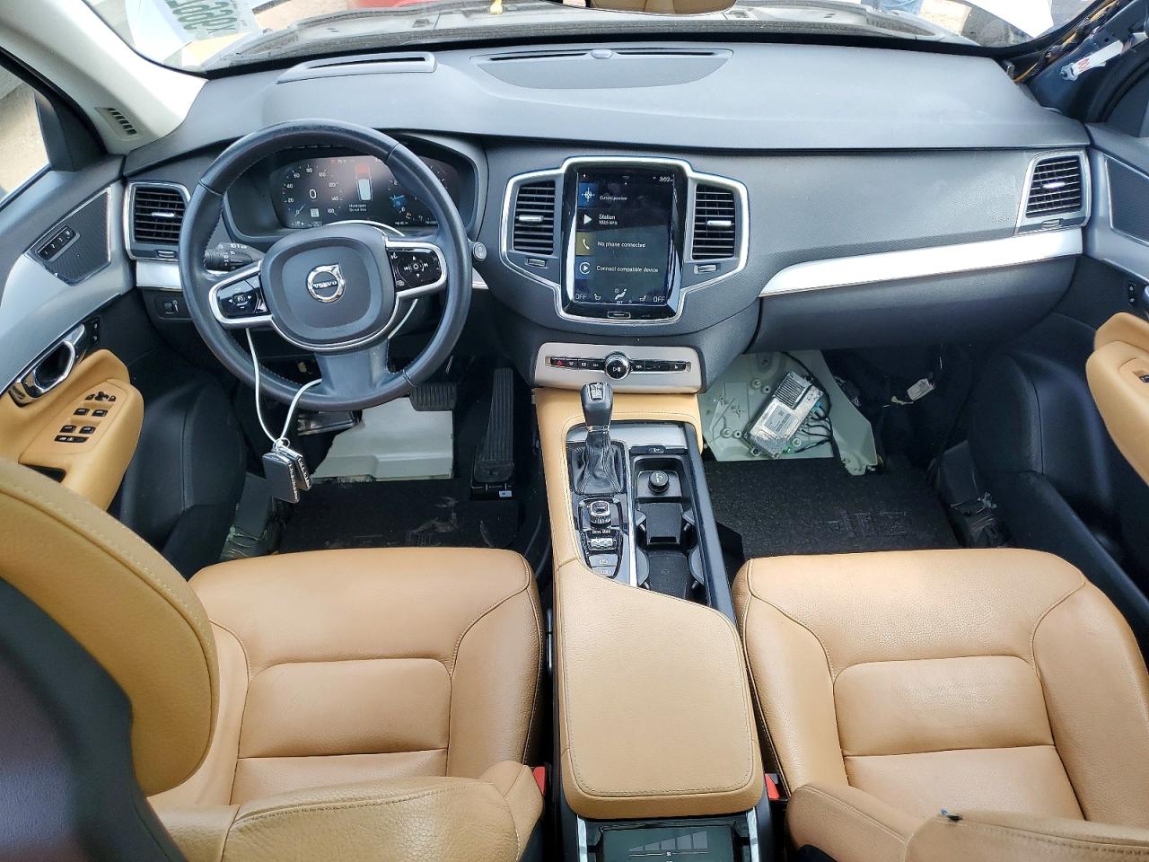 2016 VOLVO XC90 T6 photo 22