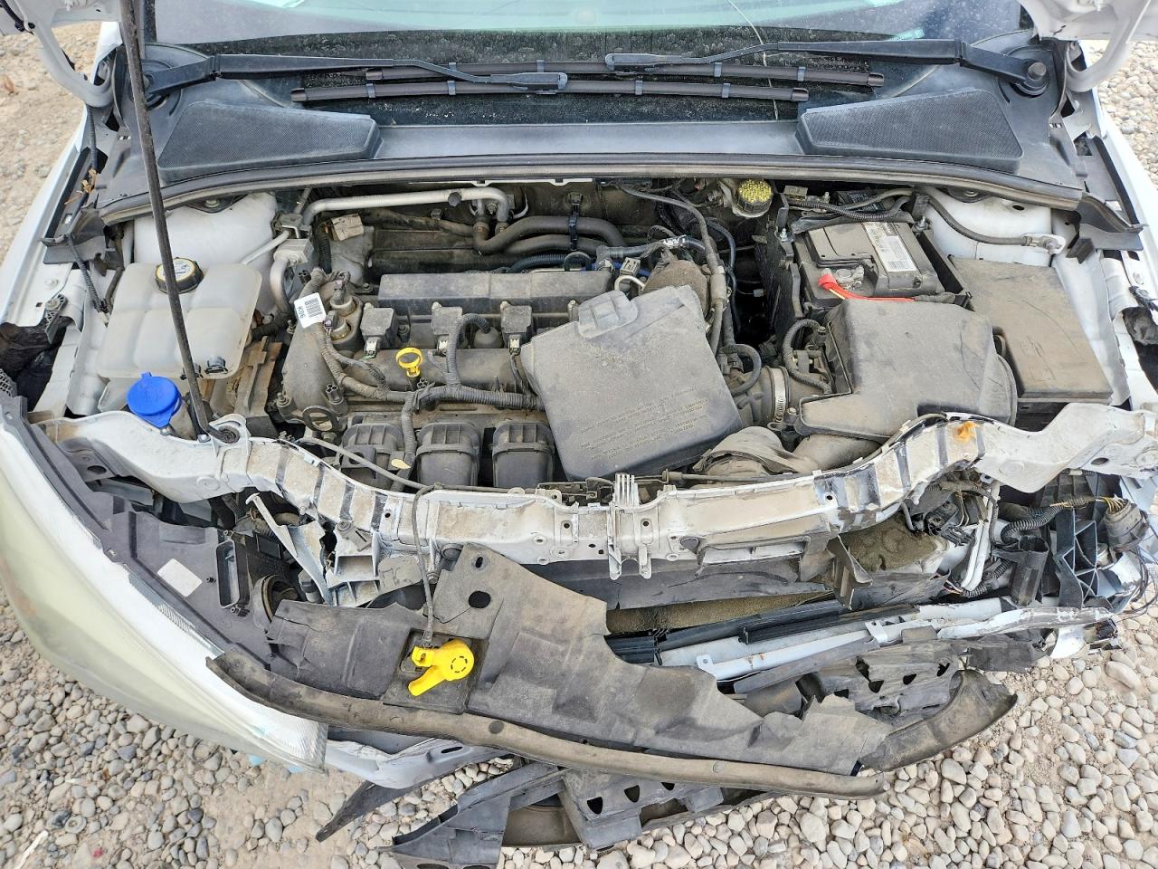 2015 FORD FOCUS SE photo 21