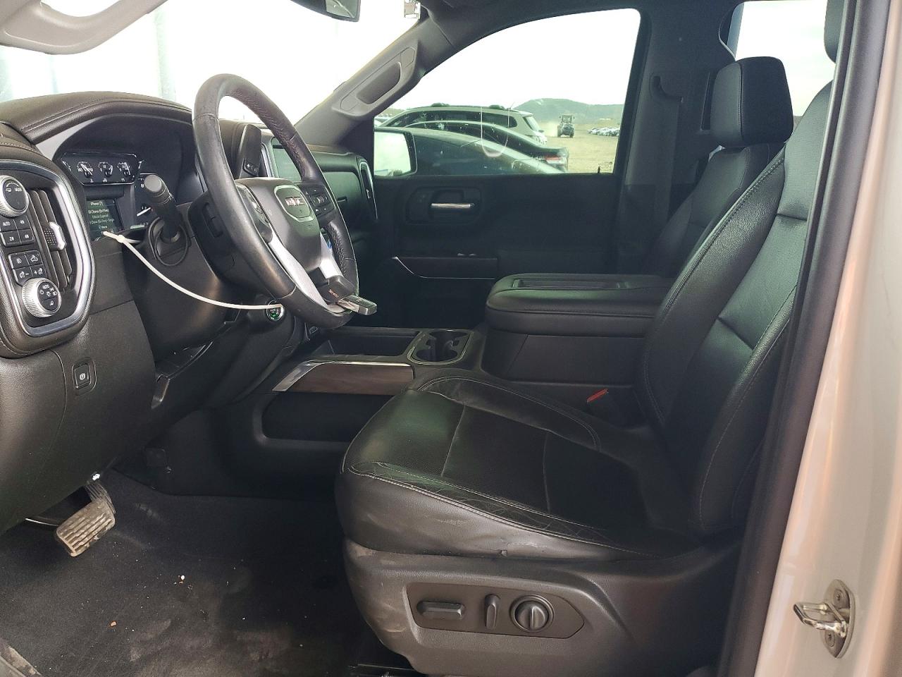 2020 GMC SIERRA K1500 SLT photo 19