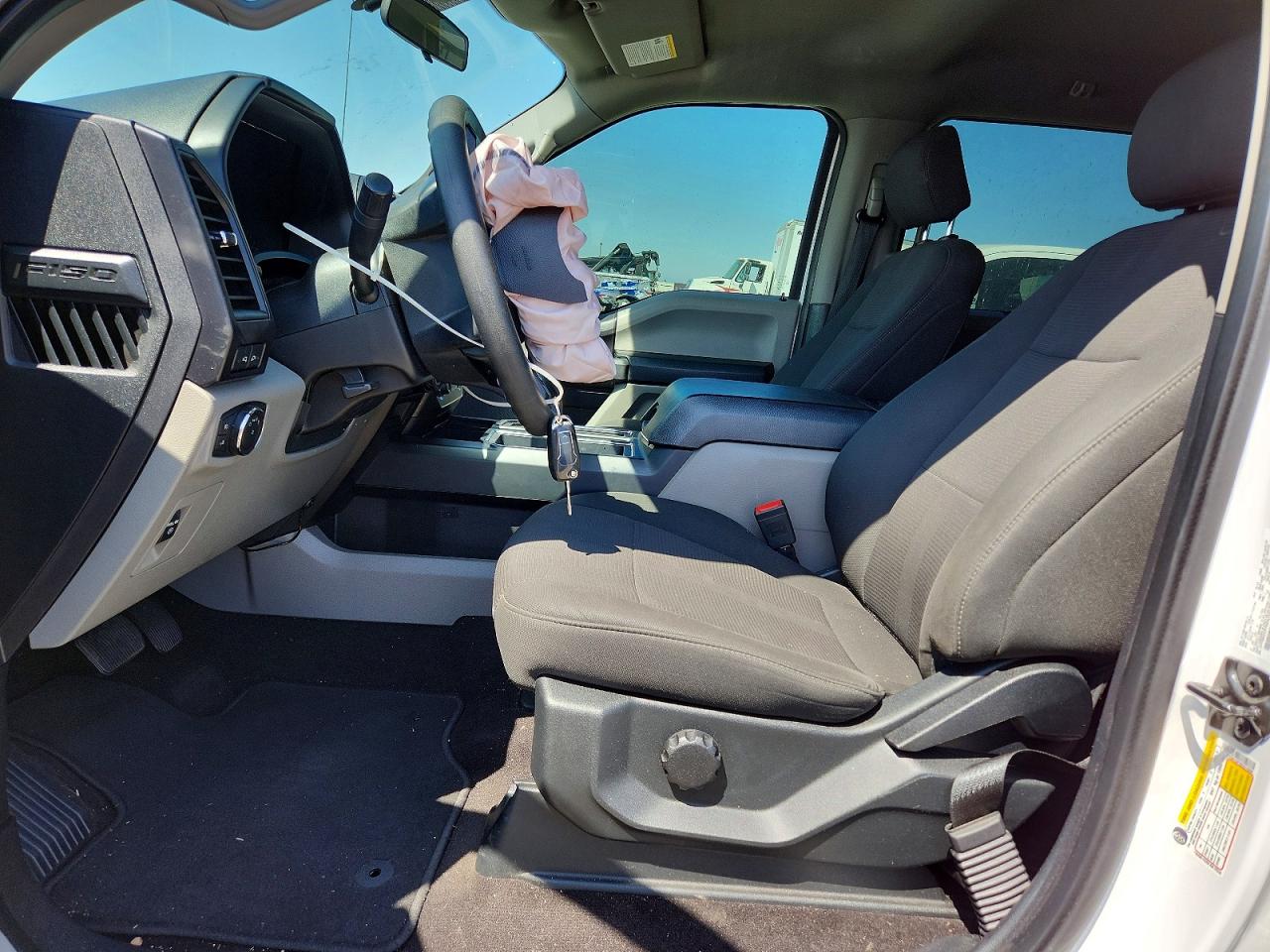 2019 FORD F150 SUPERCREW photo 13