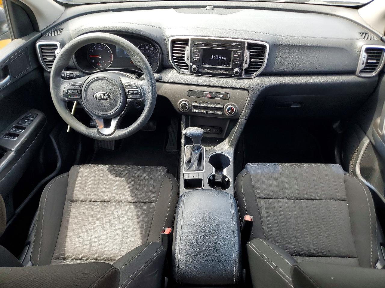 2017 KIA SPORTAGE LX photo 13