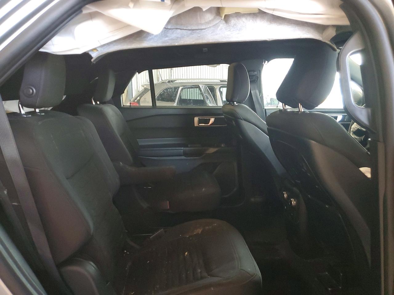 2020 FORD EXPLORER XLT photo 21