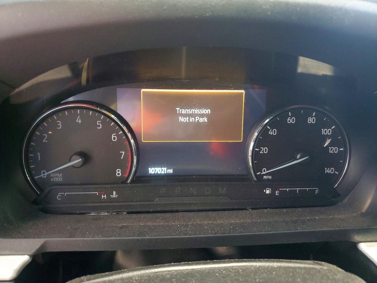 2020 FORD EXPLORER XLT photo 17