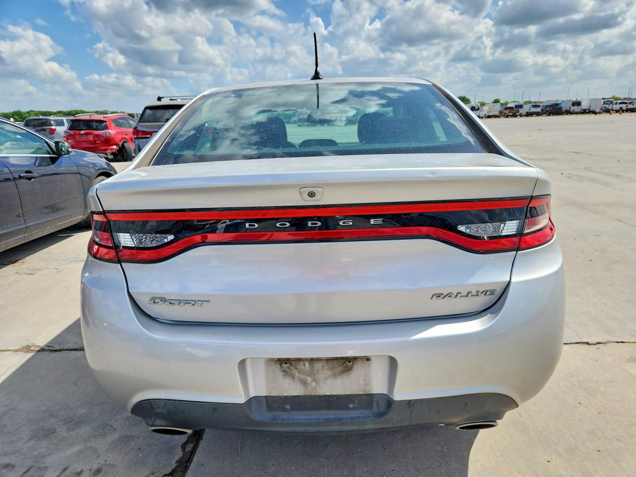 2013 DODGE DART SXT photo 11