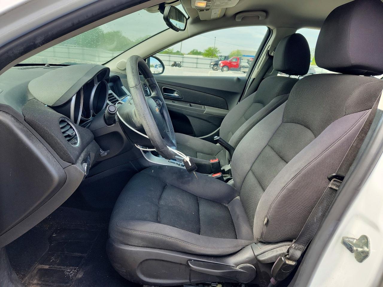 2015 CHEVROLET CRUZE LT photo 13