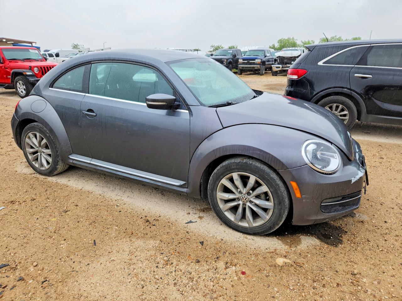 2014 VOLKSWAGEN BEETLE photo 7