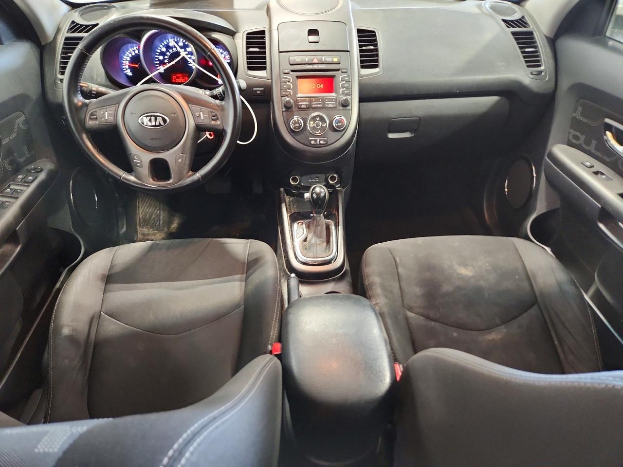 2013 KIA SOUL + photo 22