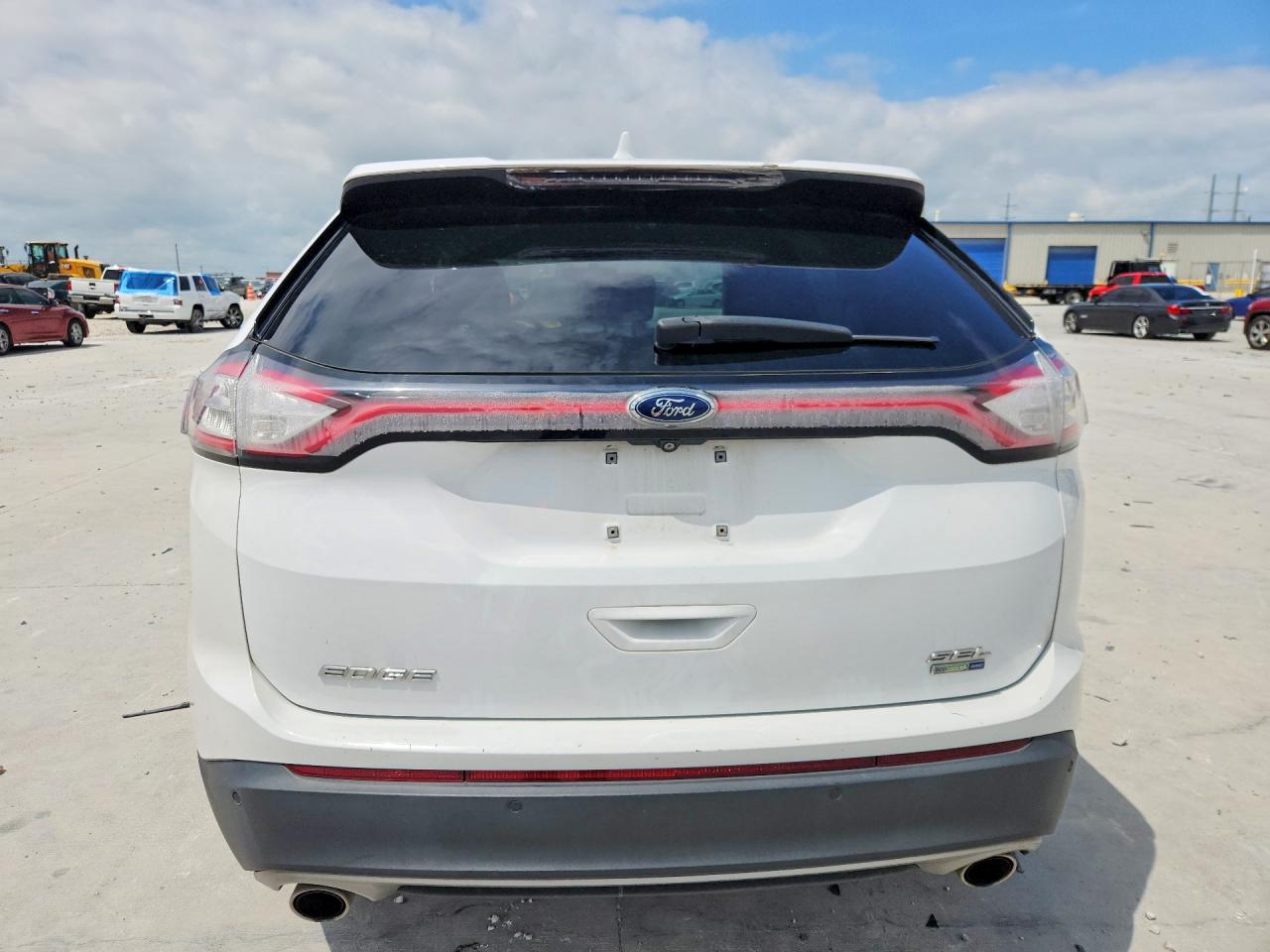 2017 FORD EDGE SEL photo 16