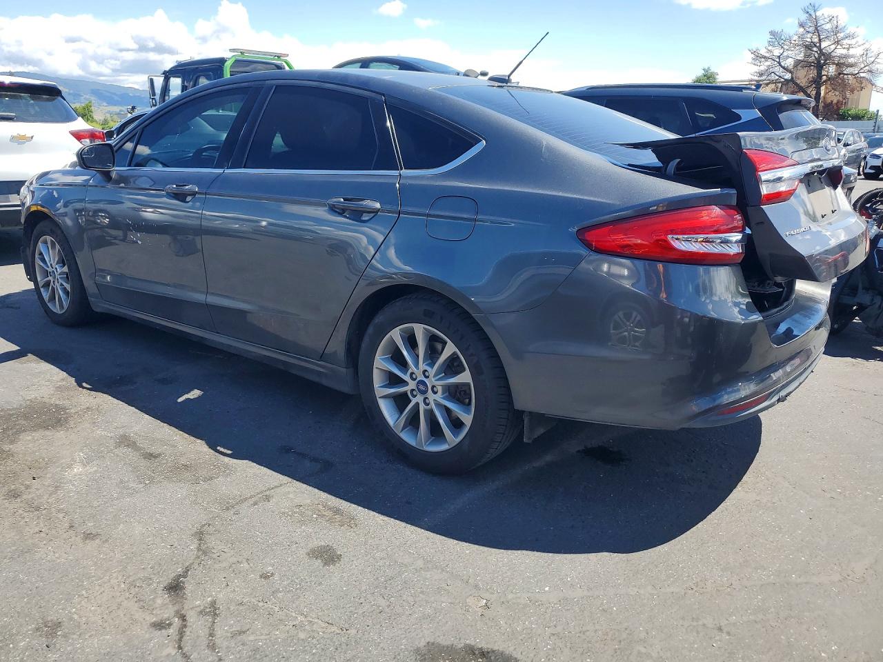 2017 FORD FUSION SE photo 3