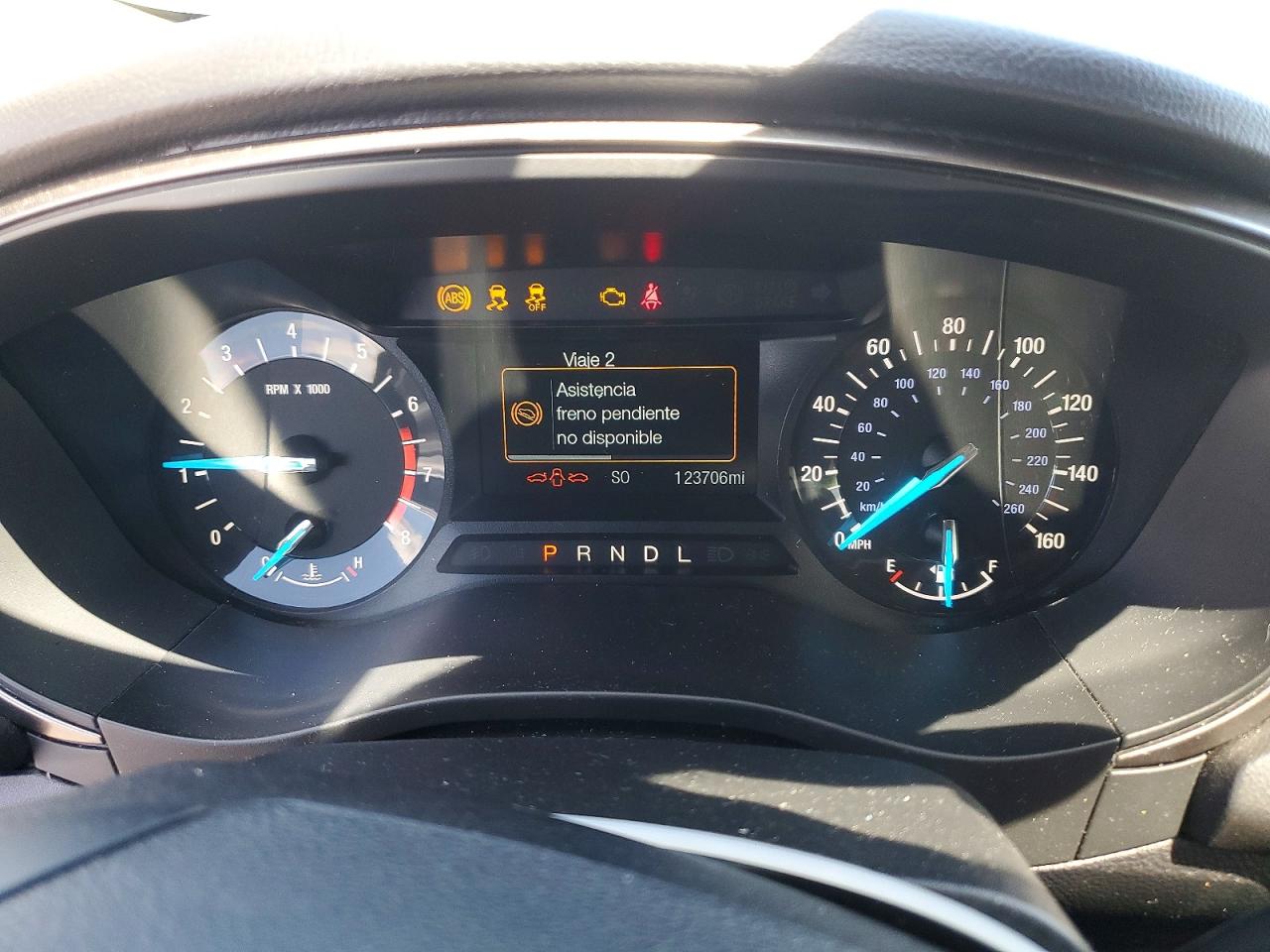 2017 FORD FUSION SE photo 17